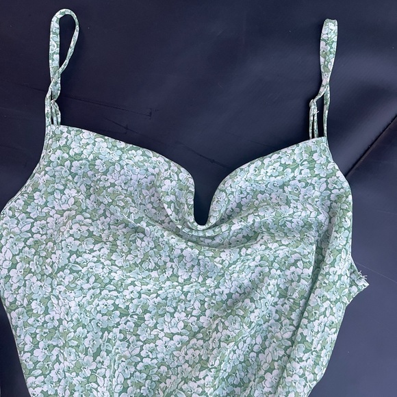 SHEIN VCAY Ditsy Floral Draped Belted Cami Dress green flowers cute feminine sm - Picture 13 of 16